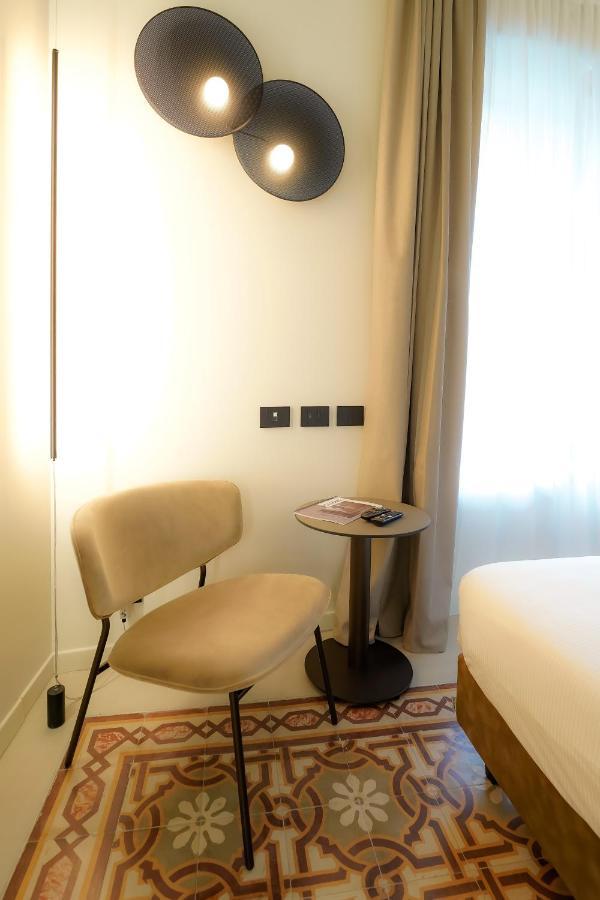 Bergamo INN 21 Esterno foto A room at the hotel
