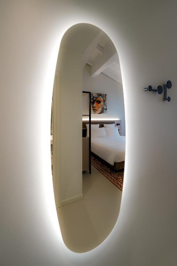 Bergamo INN 21 Esterno foto A room at the hotel